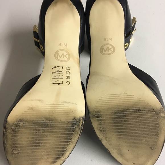 MICHEAL Micheal Kors Black Ankle Strap Heels  - Picture 6 of 6